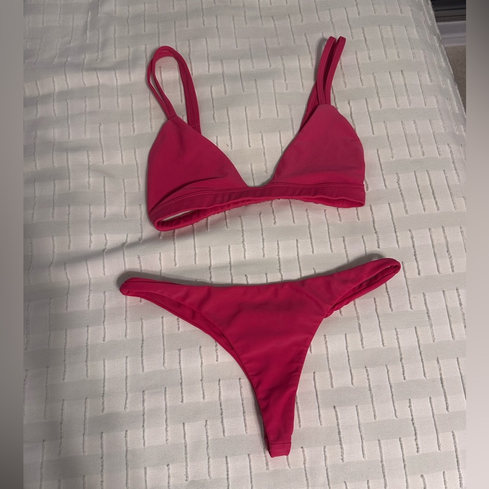 Benoa Swimwear Bright Pink Bikini set